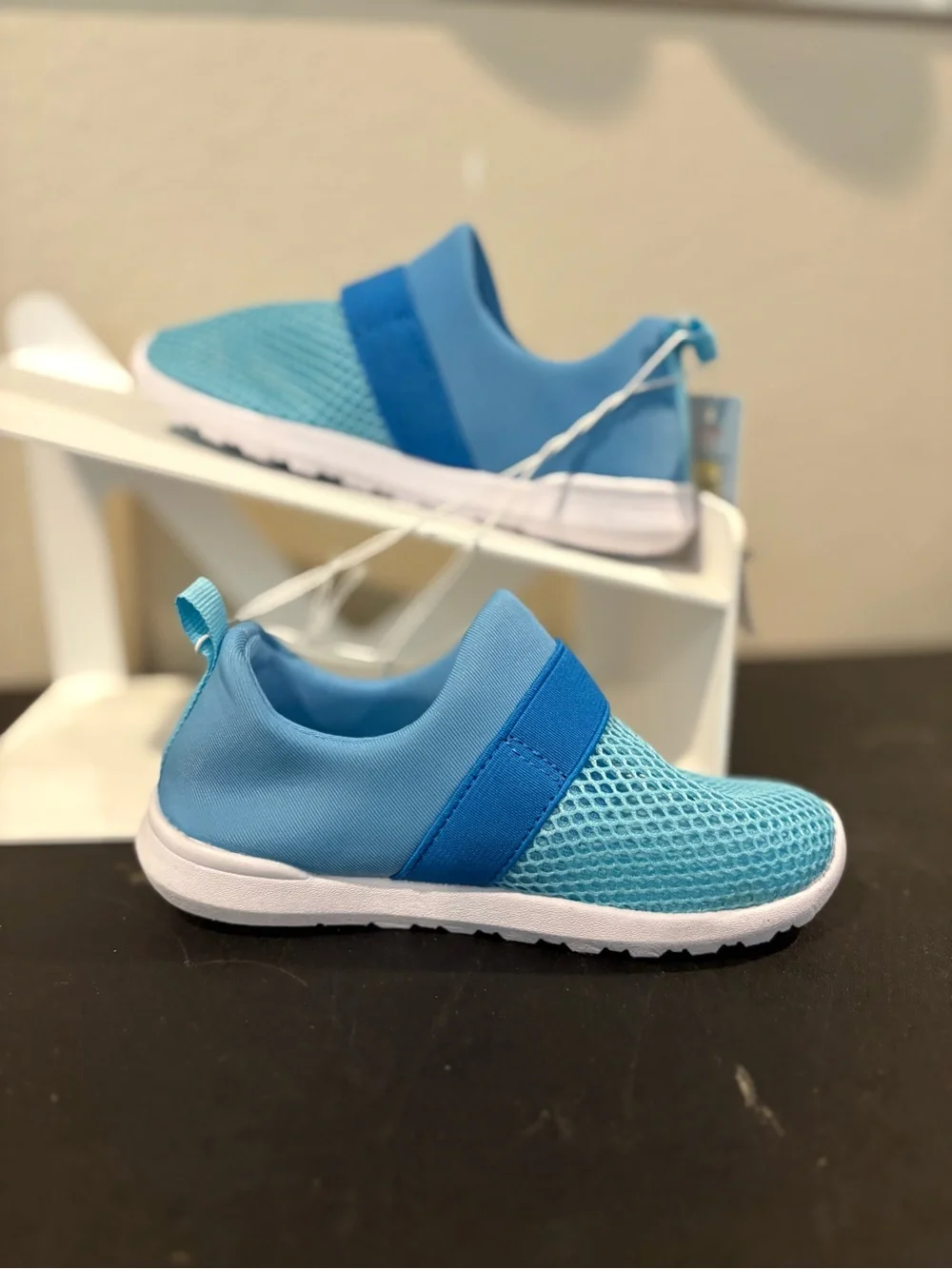 Cat And Jack Austen Slip-On Water Shoes Blue Non Marking Infant Toddler Size 9